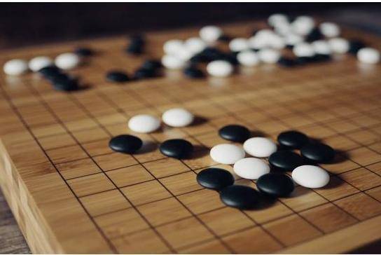 北京新东方素质成长中心开设4 10岁孩子的围棋课,与聂卫平围棋道场合作